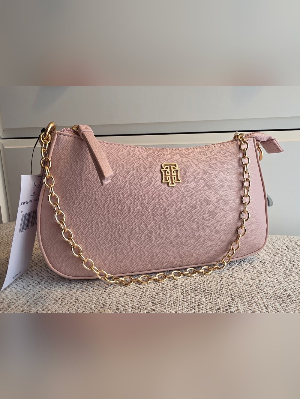 Tommy Hilfiger Pink Chain Shoulder Bag - Picture 2 of 9